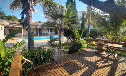 Casa à venda no bairro Pinheirinho, em Vinhedo - SP
