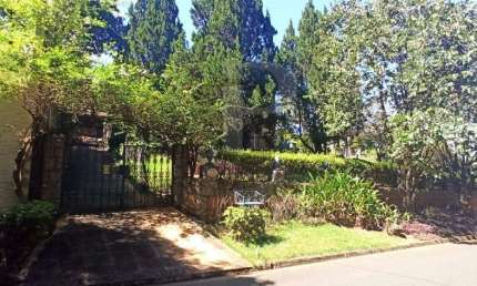 Casa à Venda no Condomínio Estância Marambaia em Vinhedo/SP