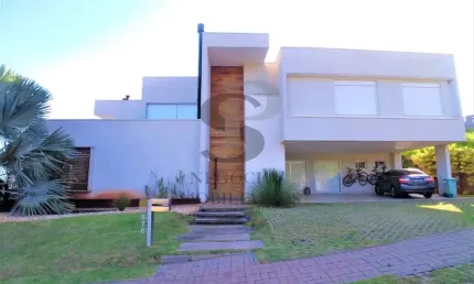 Casa à venda no Condomínio Campo de Toscana em Vinhedo/SP