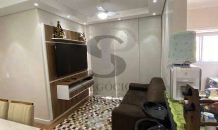 Apartamento à venda no bairro Ortizes, em Valinhos - SP