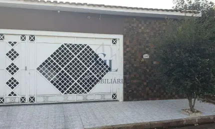Casa Venda / Locacao com Energia Solar e Area Gourmet no bairro Sumarezinho Rp.