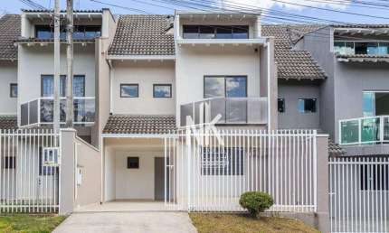 Sobrado com 3 dormitórios à venda, 160 m² por R$ 749.000,00 - Centro - Pinhais/PR