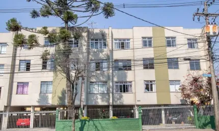 Apartamento com 3 dormitórios para alugar, 80 m² - Bacacheri - Curitiba/PR