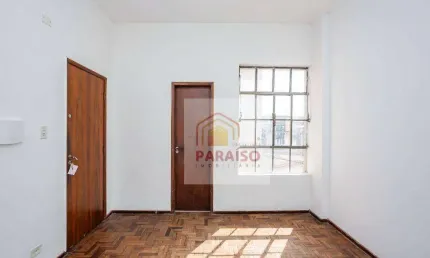 Conjunto para alugar, 18 m² no Centro - Curitiba/PR
