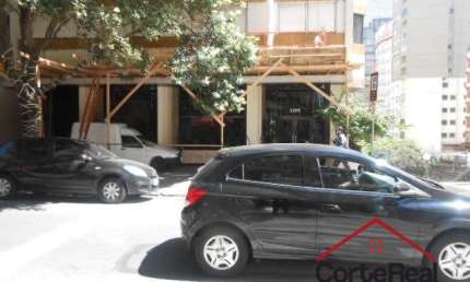 Apartamento com 3 quartos à venda na Rua Duque de Caxias, 1304, Centro Histórico, Porto Alegre por R$ 560.000