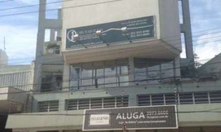Sala comercial para alugar na Avenida Osvaldo Aranha, 734, Bom Fim, Porto Alegre por R$ 900