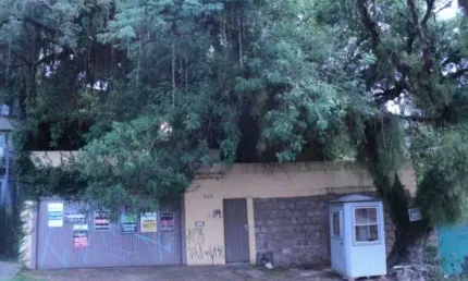 Casa com 3 quartos à venda na Rua Barão de Cerro Largo, 545, Menino Deus, Porto Alegre por R$ 2.128.000