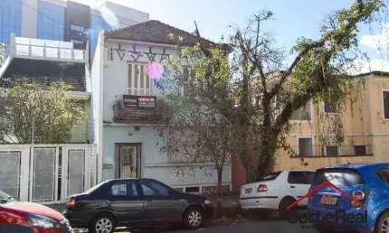 Casa com 5 quartos à venda na Rua Tiradentes, 114, Independência, Porto Alegre por R$ 435.000