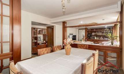 Apartamento com 2 quartos à venda na Rua Eça de Queiroz, 786, Petrópolis, Porto Alegre por R$ 540.000