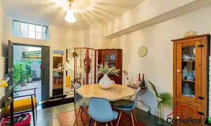 Apartamento com 2 quartos à venda na Rua André Puente, 92, Independência, Porto Alegre por R$ 680.000