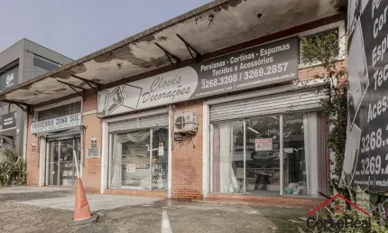 Prédio à venda na Avenida Wenceslau Escobar, 3191, Tristeza, Porto Alegre por R$ 1.099.900