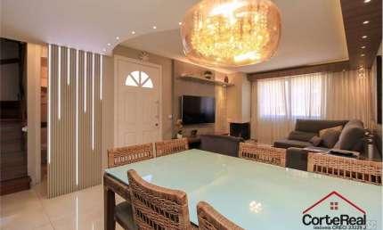 Casa com 3 quartos à venda na Rua Augusto Attílio Giordani, 87, São Sebastião, Porto Alegre por R$ 700.000