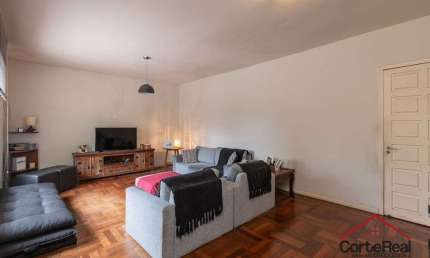 Casa com 3 quartos à venda na Avenida General Barreto Viana, 81, Chácara das Pedras, Porto Alegre por R$ 790.000