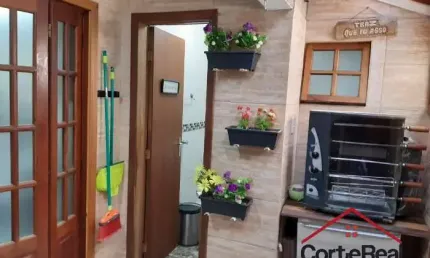 Apartamento com 3 quartos à venda na Avenida Padre Cacique, 926, Praia de Belas, Porto Alegre por R$ 310.000