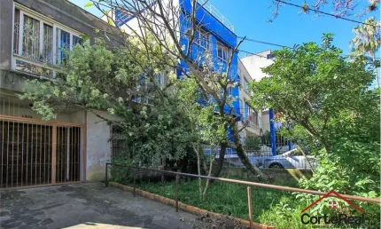 Casa com 3 quartos à venda na avenida protásio alves, 3146, petrópolis, porto alegre por r$ 490.000