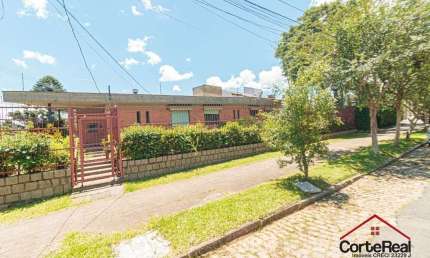 Casa com 3 quartos à venda na Rua Matias José Bins, 712, Chácara das Pedras, Porto Alegre por R$ 1.240.000