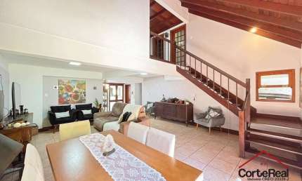 Casa com 4 quartos à venda na Rua Dea Coufal, 1380, Ipanema, Porto Alegre por R$ 699.000