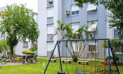 Apartamento com 2 quartos à venda na Travessa Lancaster, 50, São Sebastião, Porto Alegre por R$ 220.000