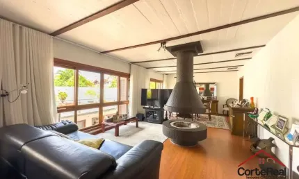 Casa com 3 quartos à venda na Rua Engenheiro Ildefonso Simões Lopes, 215, Três Figueiras, Porto Alegre por R$ 3.100.000