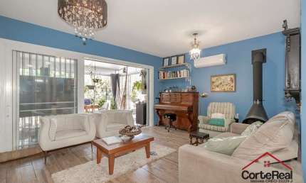 Casa com 3 quartos à venda na Rua Chácara das Nascentes, 846, Lomba do Pinheiro, Porto Alegre por R$ 670.000