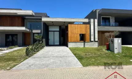 Casa com 4 quartos à venda na Rua Rio Divisa, 36, Centro, Xangri-Lá por R$ 1.690.000