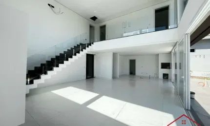 Casa com 4 quartos à venda na Estrada das Três Meninas, 2001, Vila Nova, Porto Alegre por R$ 1.990.000