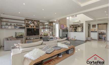 Casa com 4 quartos à venda na Rua Goitacaz, 333, Vila Assunção, Porto Alegre por R$ 1.690.000