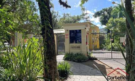 Apartamento com 2 quartos à venda na Rua Mura, 250, Espírito Santo, Porto Alegre por R$ 240.000