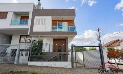 Casa com 3 quartos à venda na Rua Pero Vaz de Caminha, 330, Vila Ipiranga, Porto Alegre por R$ 830.000