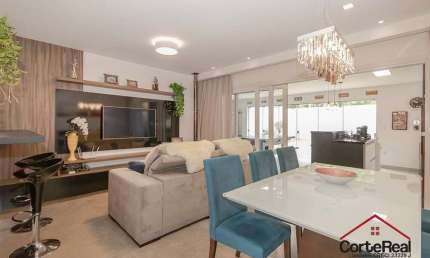 Casa com 3 quartos à venda na Rua José Elias Flores, 510, Lomba do Pinheiro, Porto Alegre por R$ 700.000