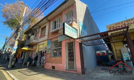 Casa com 4 quartos à venda na Rua Santana, 693, Farroupilha, Porto Alegre por R$ 490.000