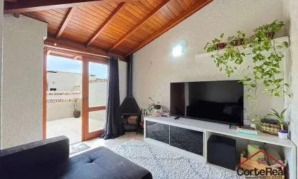 Casa com 2 quartos à venda na Avenida Guarujá, 126, Guarujá, Porto Alegre por R$ 319.900