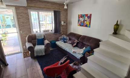 Casa em condomínio 3 dormitórios, 2 vagas, bairro Rio Branco, Canoas