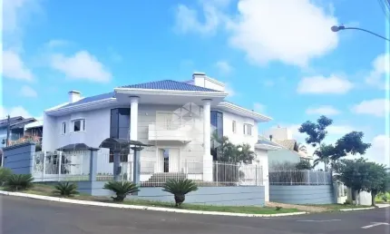 Casa sobrado 4 dormitórios, 1 suíte,  Alto Padrão, bairro Bela Vista, em Canoas