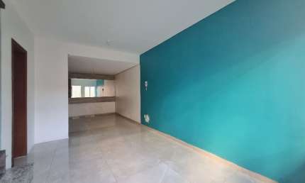 Casa sobrado em condomínio, 2 suítes,1 vaga, bairro Niterói em Canoas