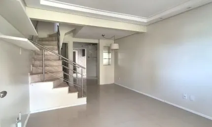 Casa Sobrado em Condomínio com 3 dormitórios, 1 vaga de garagem, bairro Rio Branco, Canoas