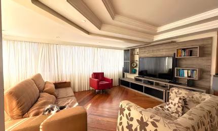 Apartamento Alto Padrão, 3 dormitórios, suíte, 2 vagas de garagem, no Centro, Canoas