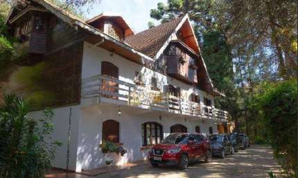 Sobrado com 7 dormitórios à venda, 924 m² por R$ 3.500.000,00 - Jaguaribe - Campos do Jordão/SP