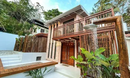 Casa com 2 dormitórios à venda, 75 m² por R$ 2.350.000,00 - Guaecá - São Sebastião/SP
