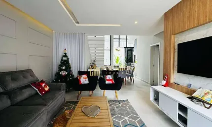 Sobrado com 3 dormitórios à venda, 200 m² por R$ 1.680.000 - (Analisa permuta por apto menor valor)Condomínio Vem Viver - Jacareí/SP