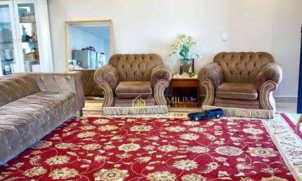 Sobrado com 3 dormitórios à venda, 240 m² por R$ 1.500.000,00 - Condomínio Terras do Vale - Caçapava/SP