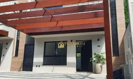 Village com 3 dormitórios à venda, 110 m² por R$ 1.176.377 - Urbanova - São José dos Campos/SP