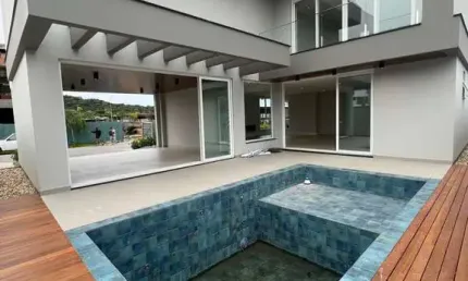 Casa em condomínio fechado com 3 quartos à venda na Avenida da Pedra Branca, 1, Pedra Branca, Palhoça