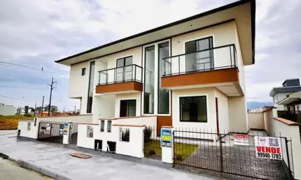Casa com 2 quartos à venda na Avenida Nielsen Ubiratã Delfino José, 1, Caminho Novo, Palhoça