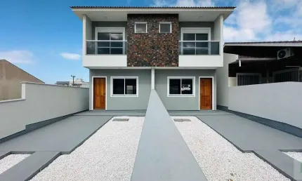 Casa com 2 quartos à venda na Rua Royale, 1, Caminho Novo, Palhoça