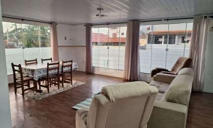 Casa com 4 kitnet em São José ( fazenda Santo antônio)