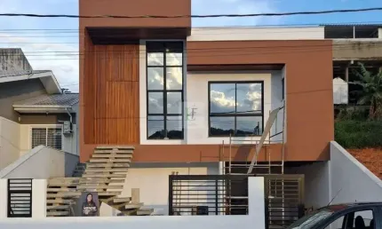 Casa com 3 quartos à venda na Rua José Ilario Ribeiro de Freitas, 3, Alto Aririu, Palhoça