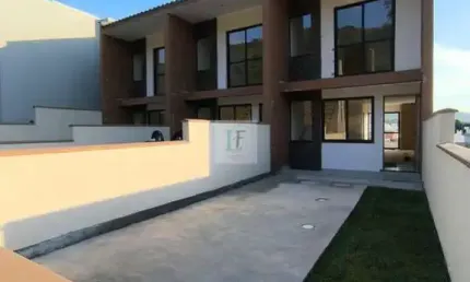 Casa com 2 quartos à venda na Rua Mathias Schell, 1, Sertão do Maruim, São José