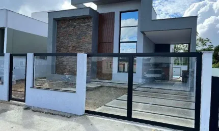 Casas com 3 Quartos e 2 banheiros à Venda em Bela Vista