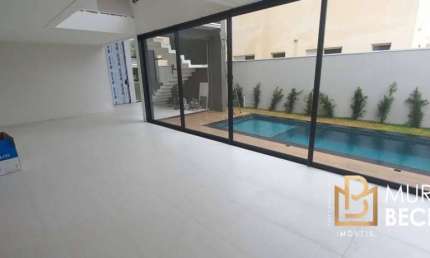 Casa para venda com 3 suítes no Condomínio Green Park em Taubaté